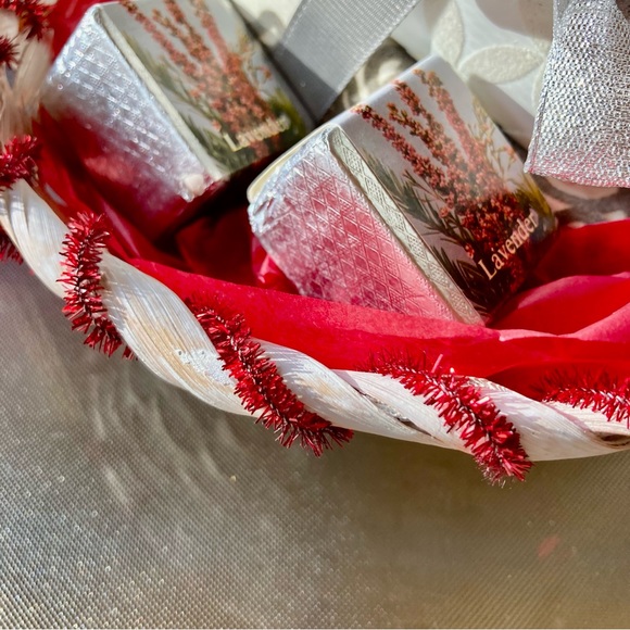 Gift Basket Beauty Spa Bath Fizzing Cubes Cleansing Soap Bars Foaming Bath Soak - Picture 4 of 16